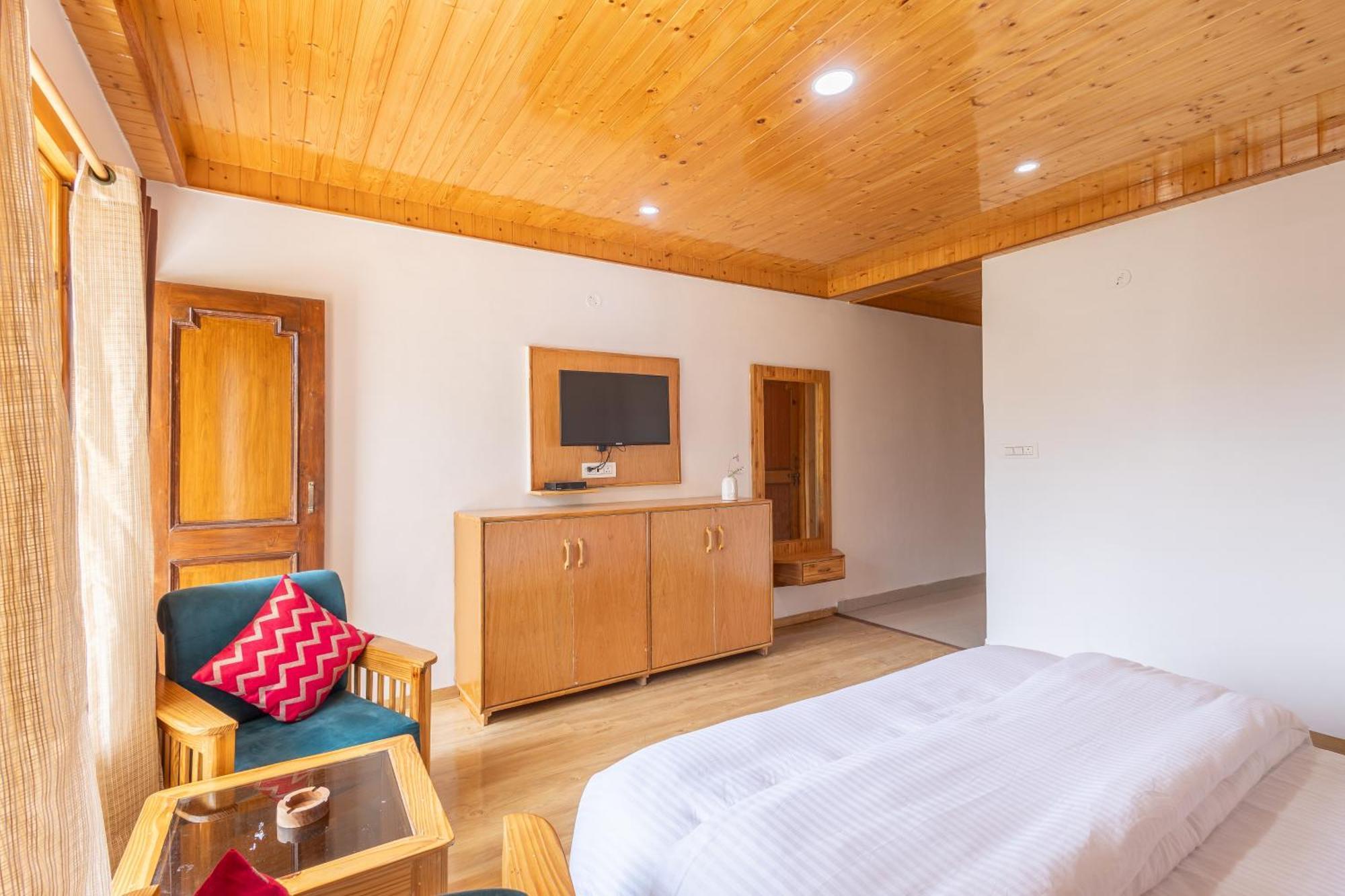 Aroha Residency- A Countryside Resort Manāli Esterno foto