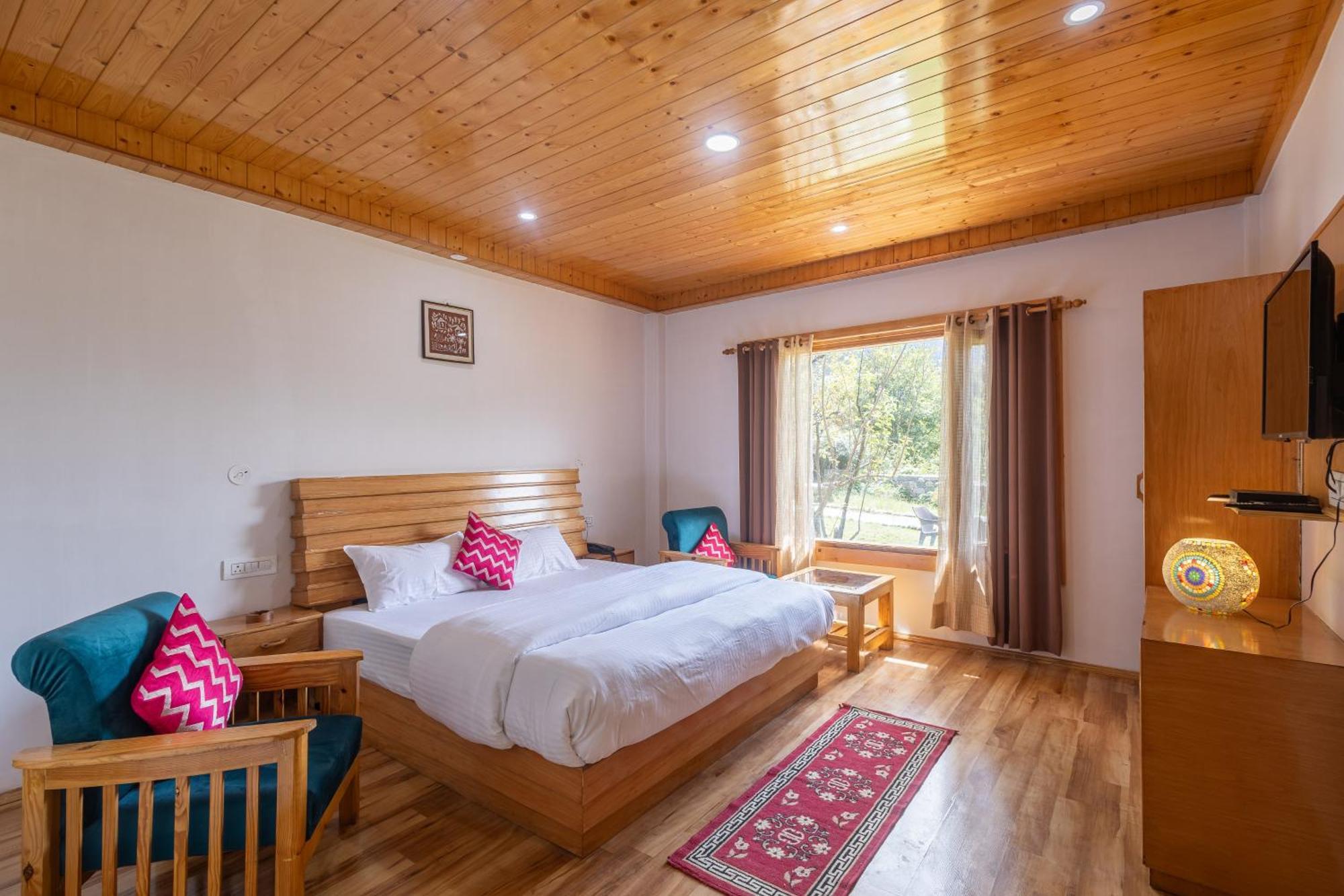 Aroha Residency- A Countryside Resort Manāli Esterno foto